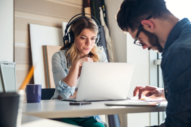 Top 5 Ways Music Can Help Boost Productivity At Work